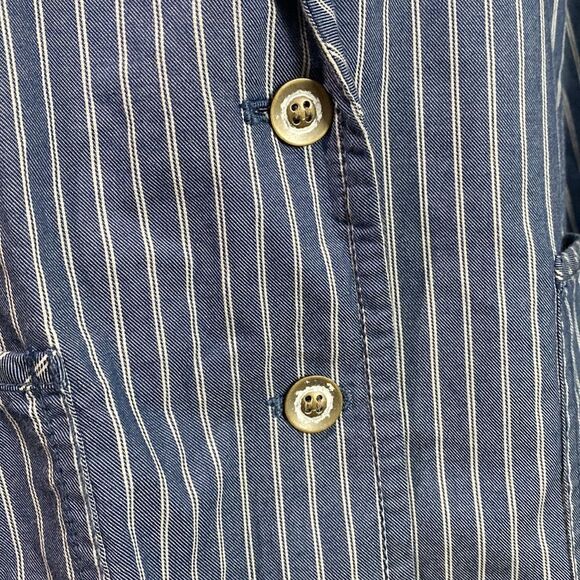 Caslon Blazer Light Weight Jacket Blue White Striped Two Button - Picture 4 of 12